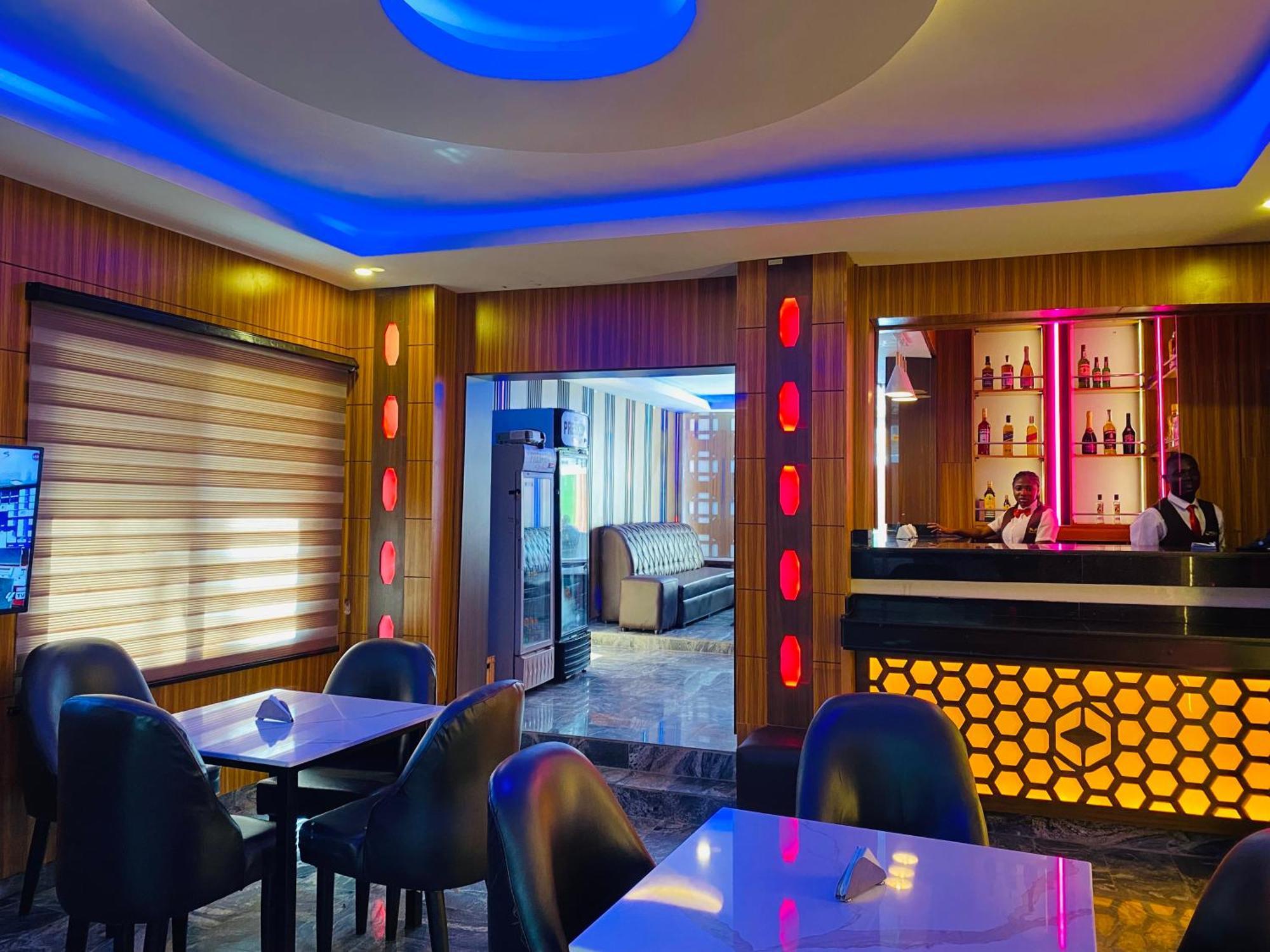 Presken Hotel @Oniru Lagos Exterior photo