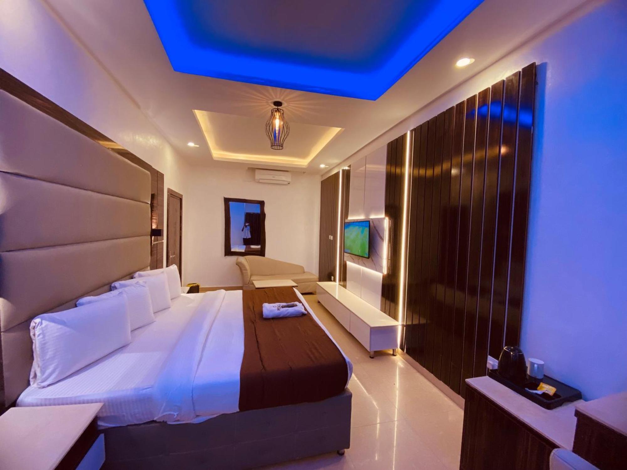 Presken Hotel @Oniru Lagos Exterior photo